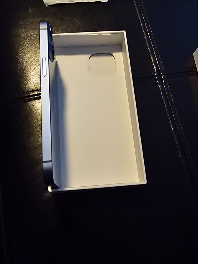 iPhone 13 128 GB Blue - photo 5
