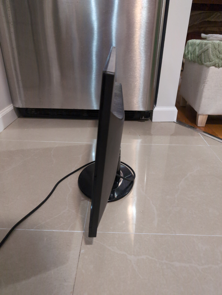 AOC LCD Monitor 24" E2425SWD - photo 2