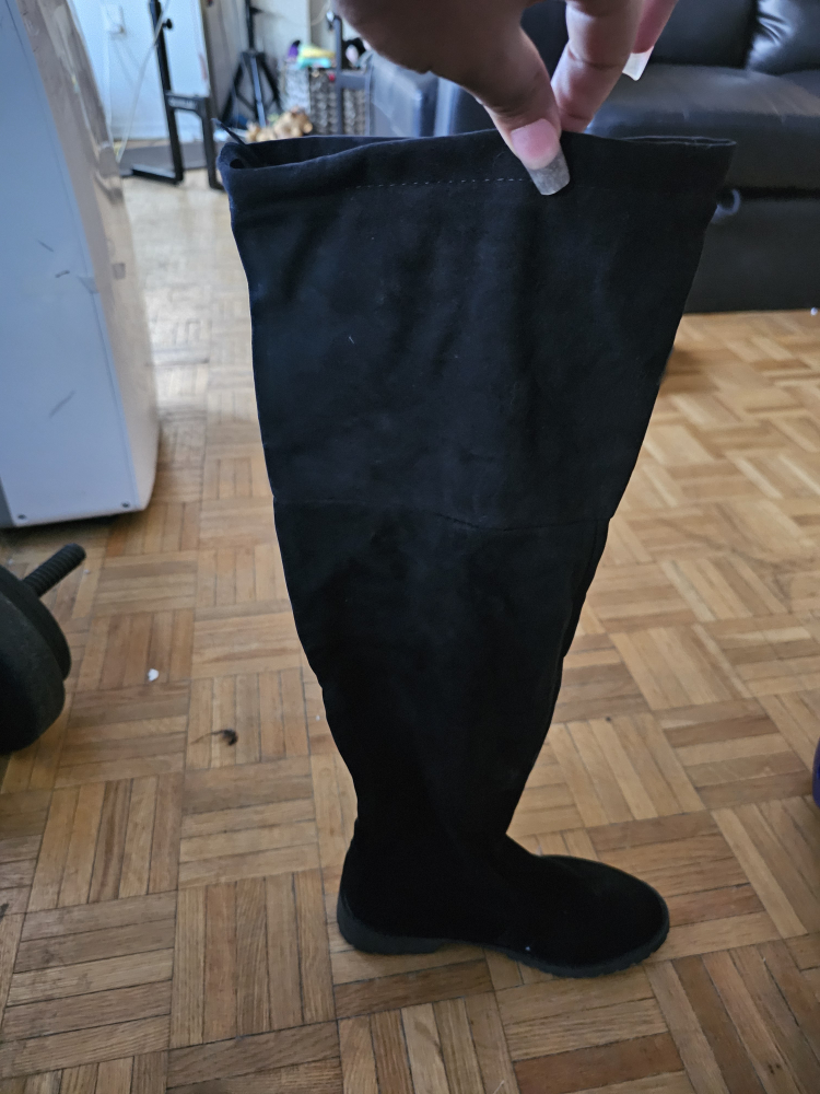 Flat knee high boots thumbnail
