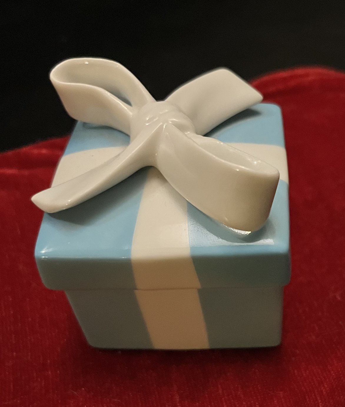 🥕Authentic Vintage Tiffany Ring Box thumbnail