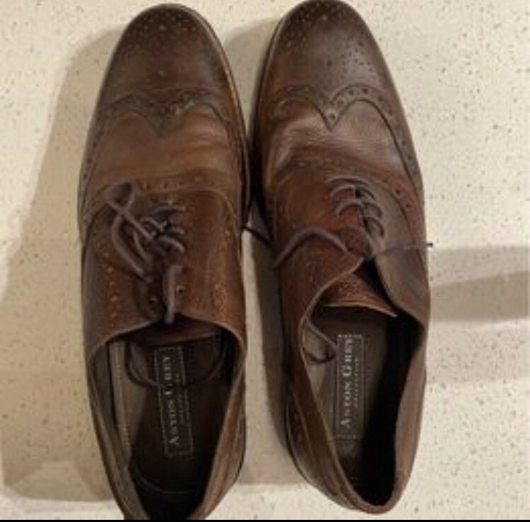 🥕D7- NEW Unused Aston Grey size 11. Wrong size, never worn. image indicator(5)