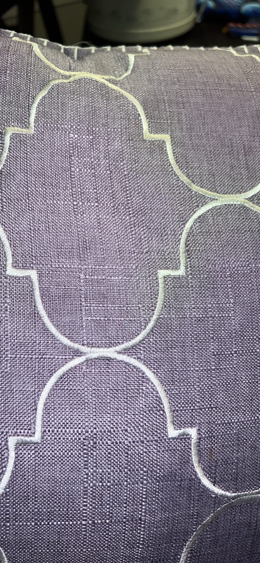 2 Downfilled throw pillows 17” - photo 4