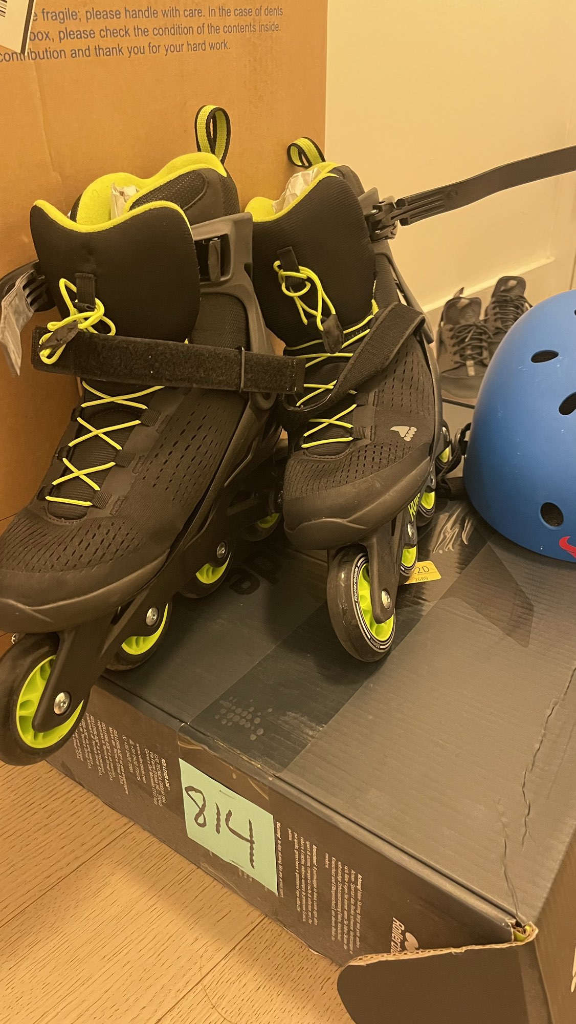 Rollerblades & helmet (Size 9, 27cm)