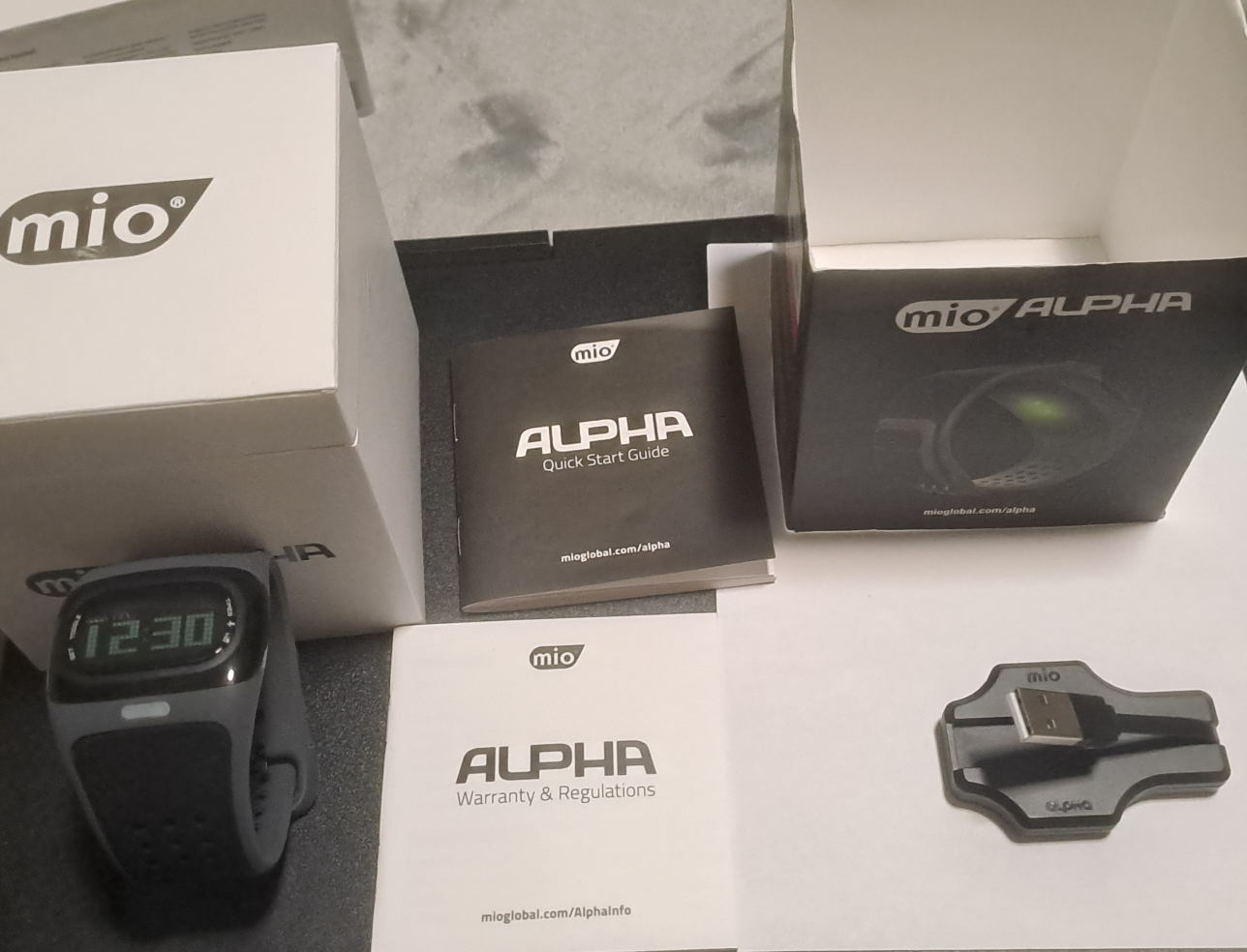 Mio Alpha Smart Watch Model 53P New Open Box Unisex image indicator(7)