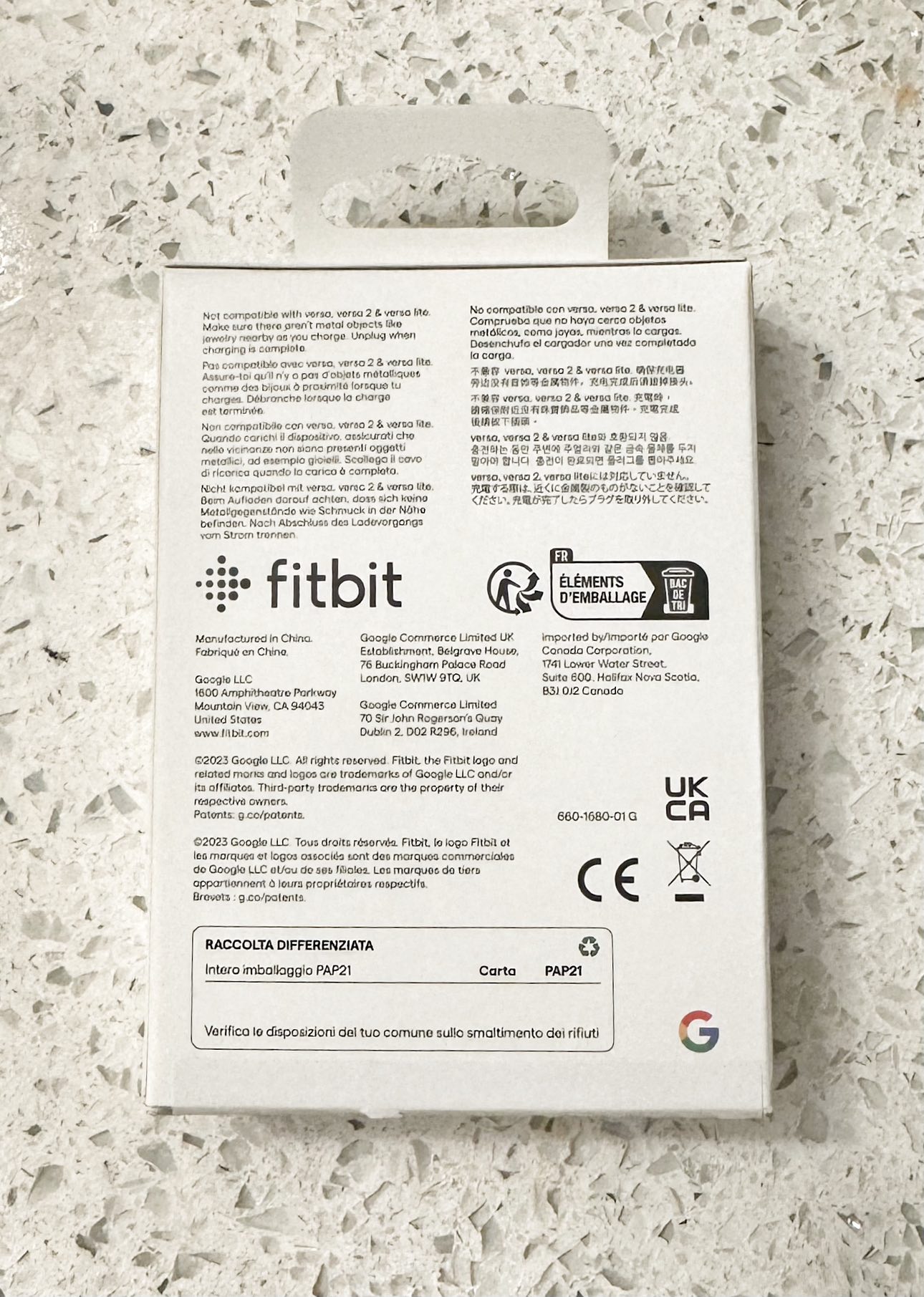 Fitbit Smartwatch Charging Cable image indicator(2)