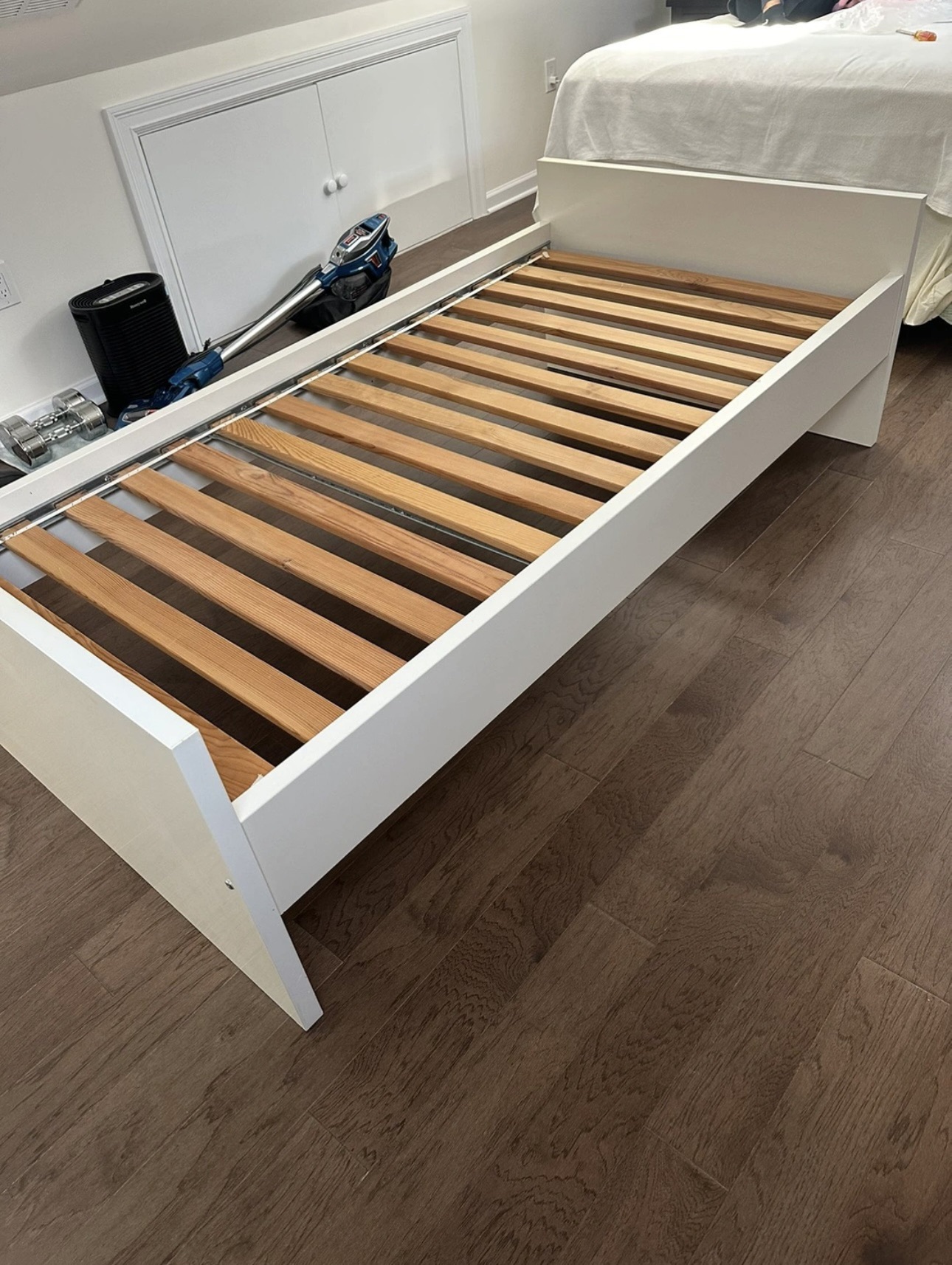 IKEA Twin Bed. 🥕
