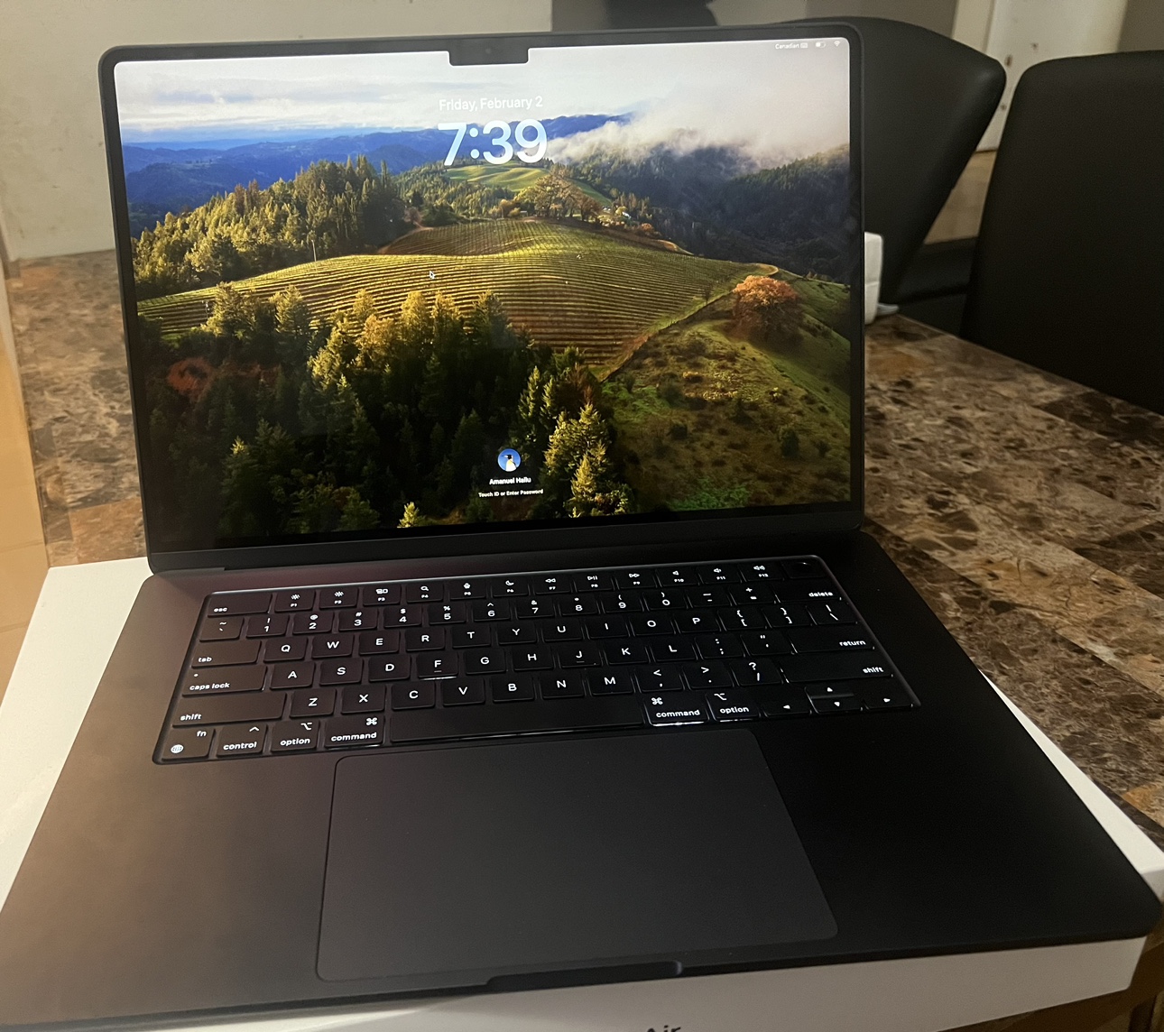 🖥️ 15’ MacBook Air  M2 Chip for Sale  Toronto 📍 - photo 3