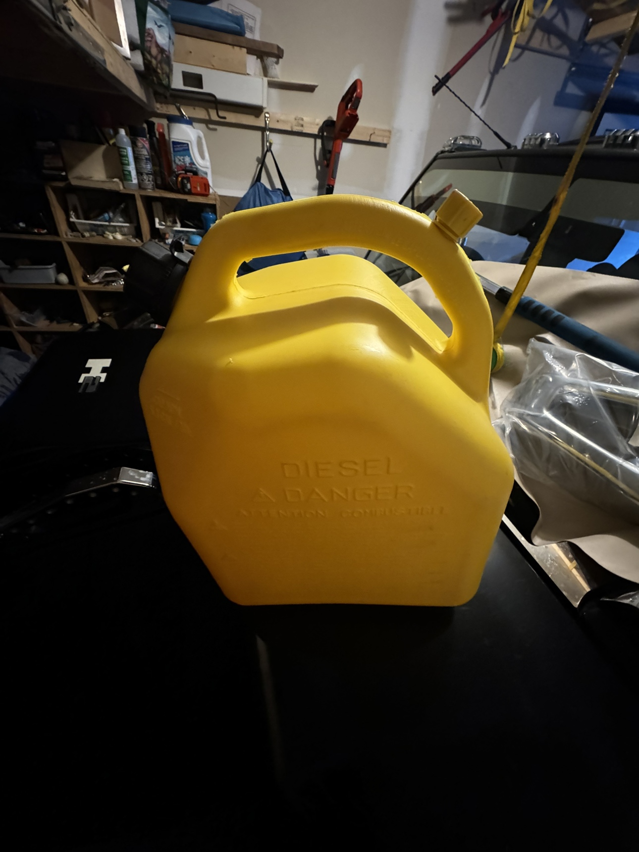 20 L diesel cans image indicator(3)