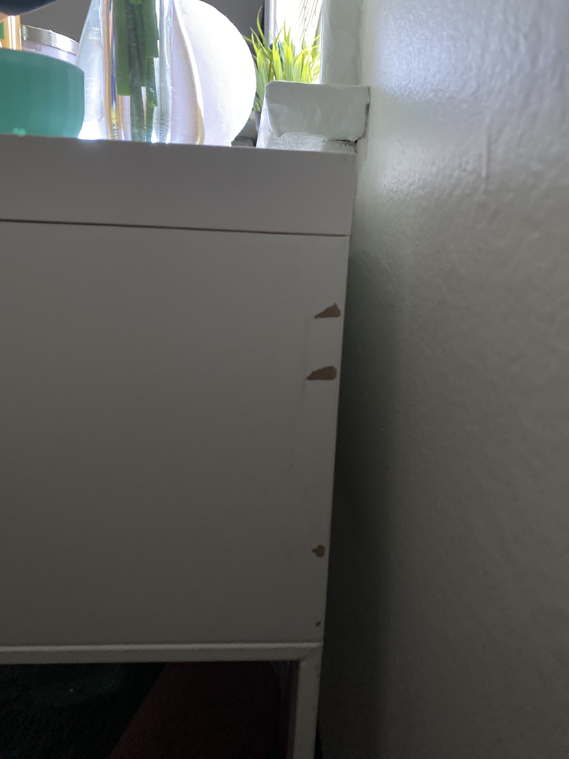 WHITE IKEA MICKE DESK - photo 3