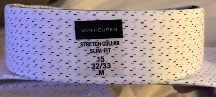 Shirt - Van Heusen - size 15. image indicator(2)