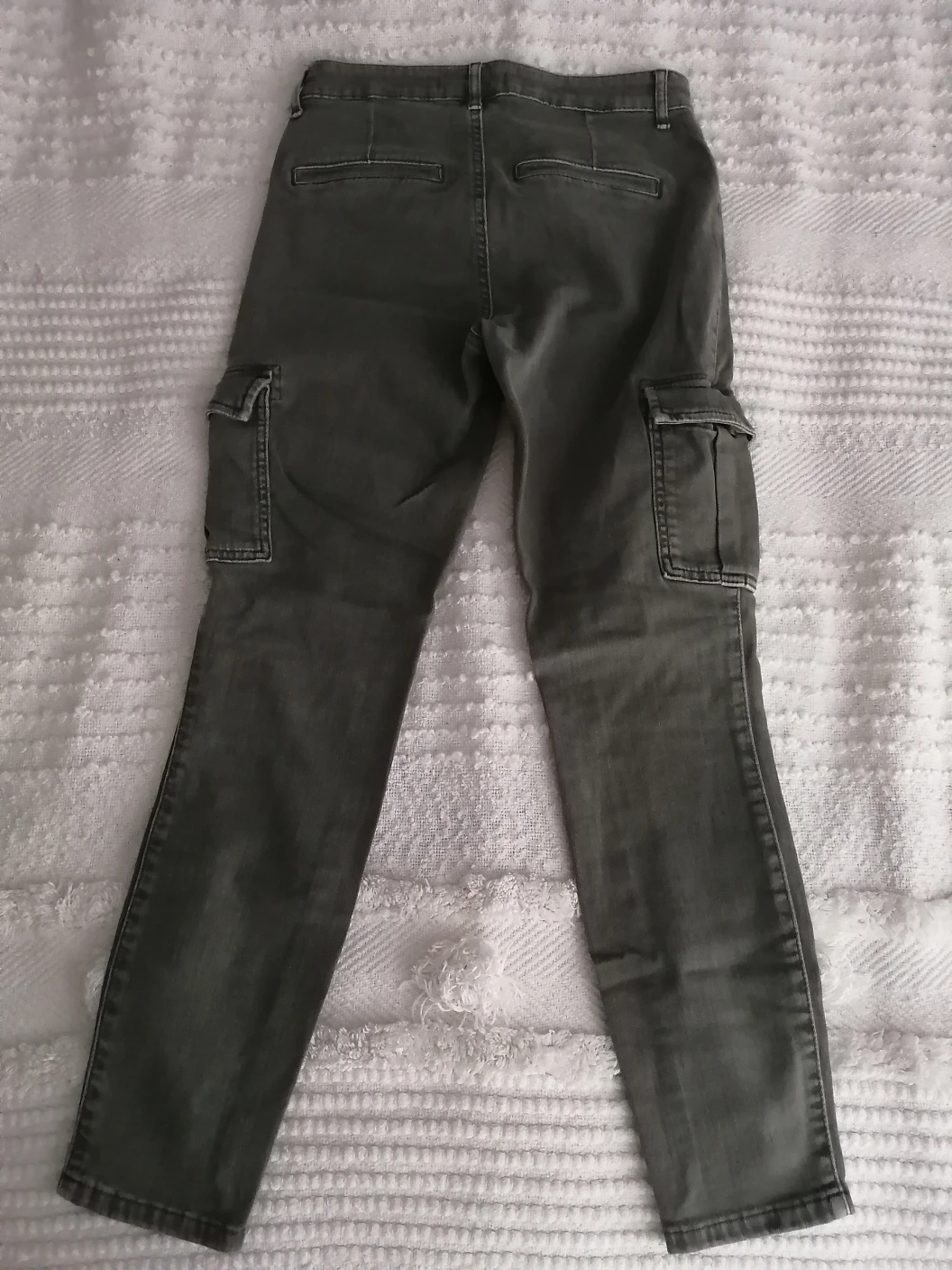 Guess Cargo Jean image indicator(2)