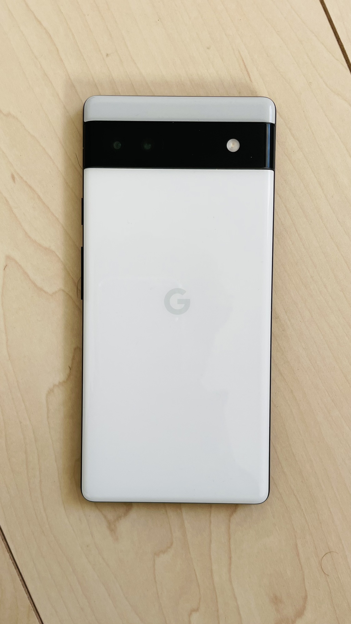 Pixel 6a - 128 gb - in Pristine condition thumbnail