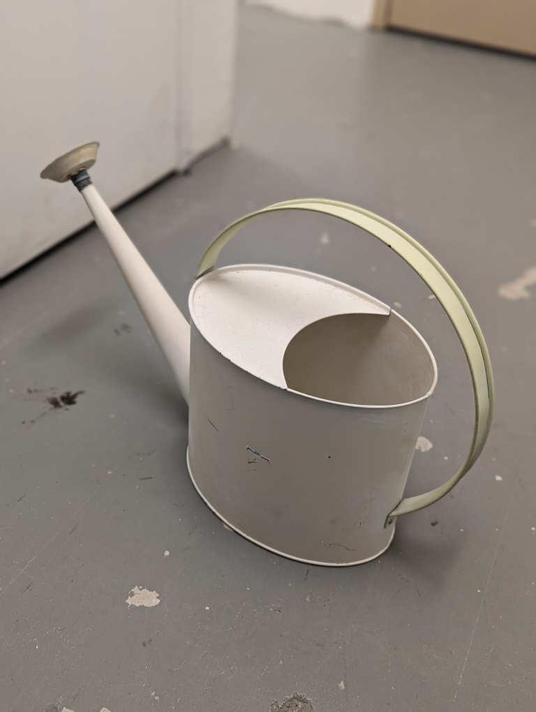 Watering can thumbnail
