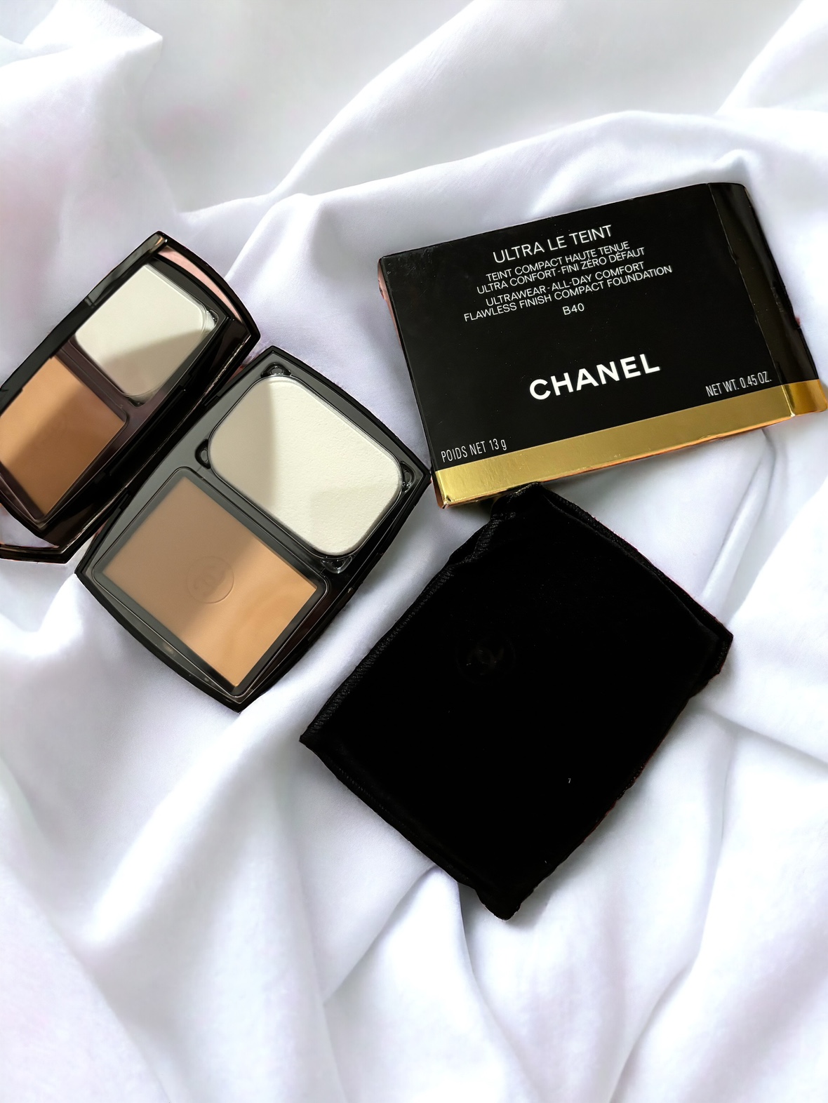 Authentic Chanel compact foundations image indicator(4)