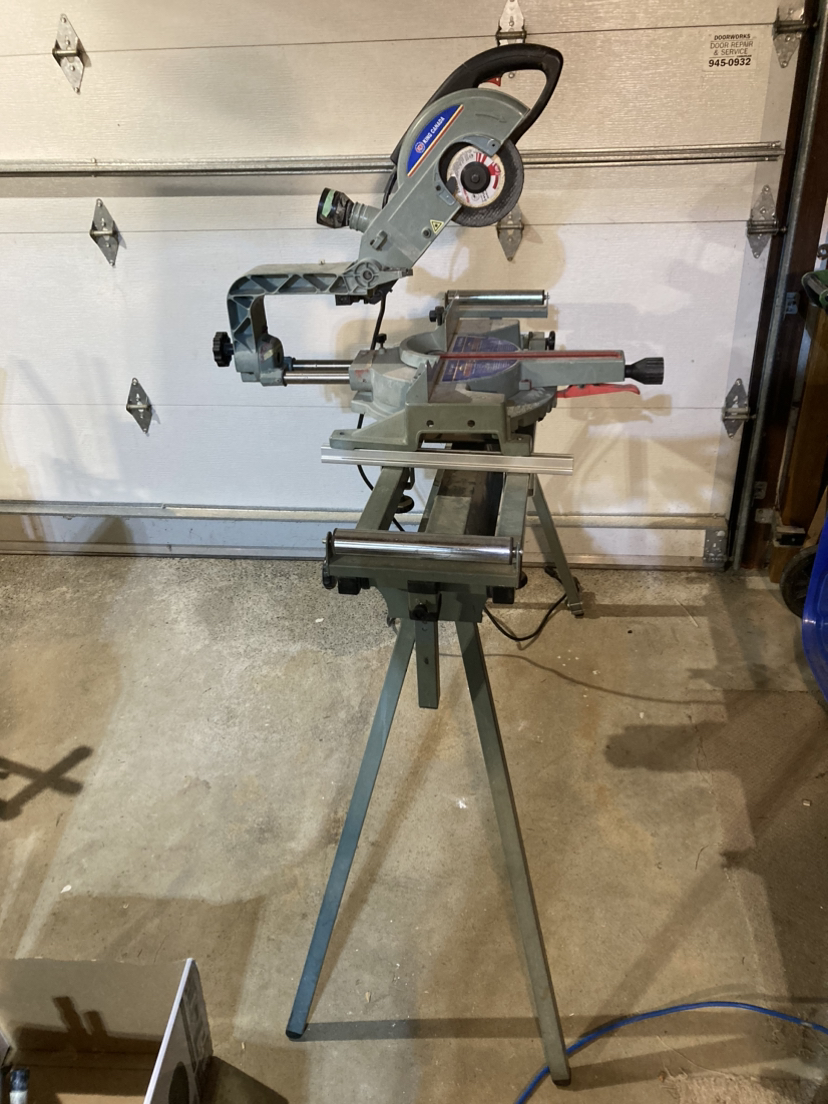 10” sliding compound mitre saw