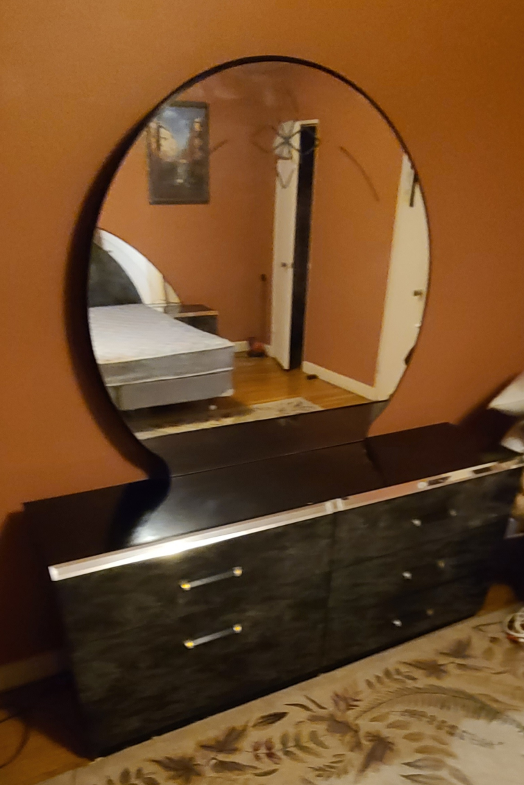 Bedroom sets