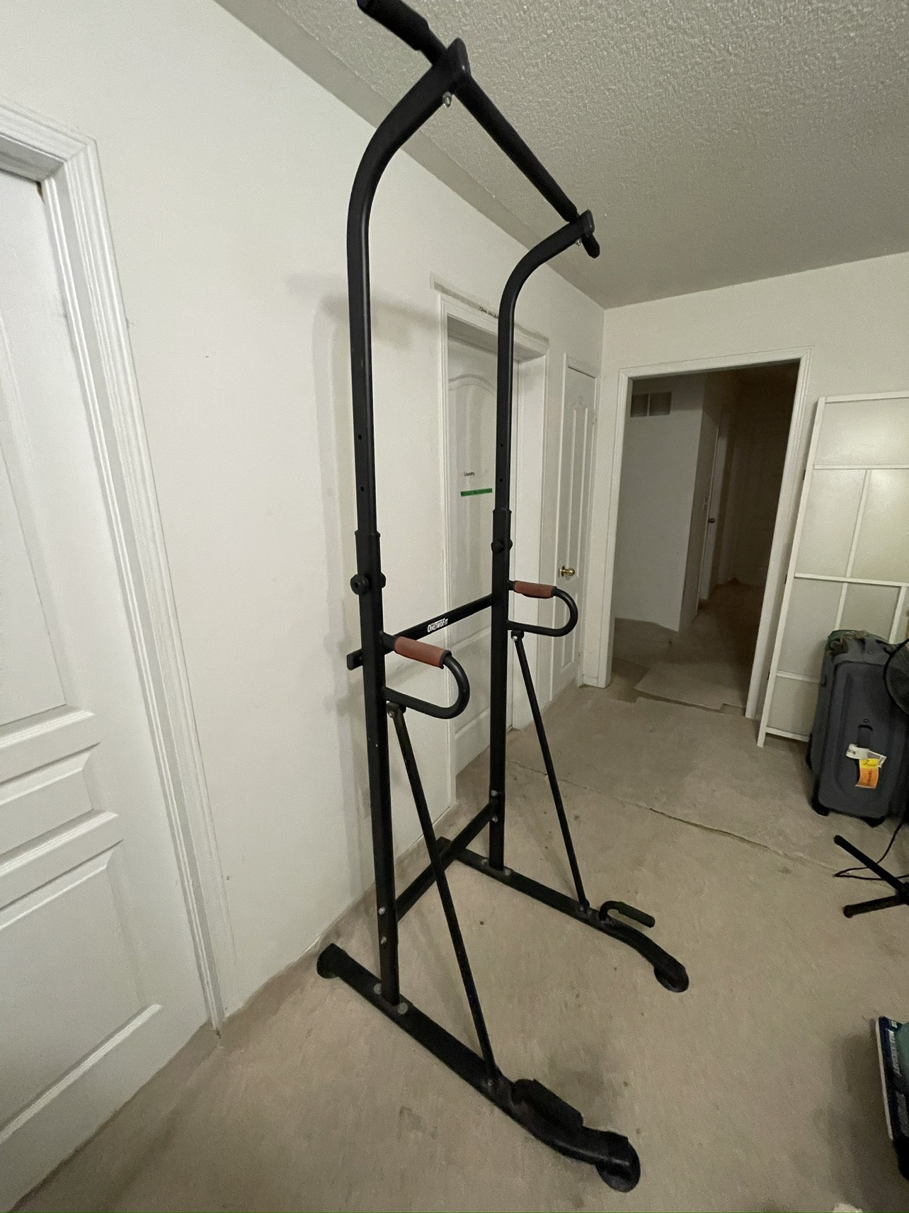 Multi-Function Power Tower,Adjustable Height Pull up Station - photo 3