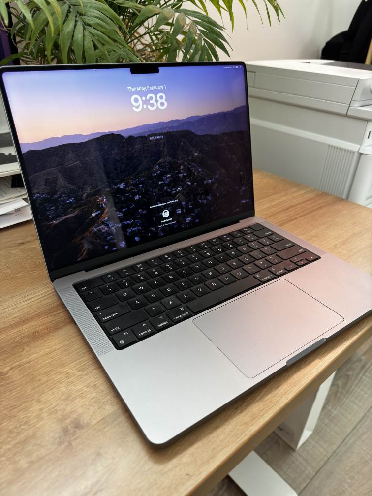 MacBook Pro 14" 512GB Storage in Space Grey, 32GB Ram