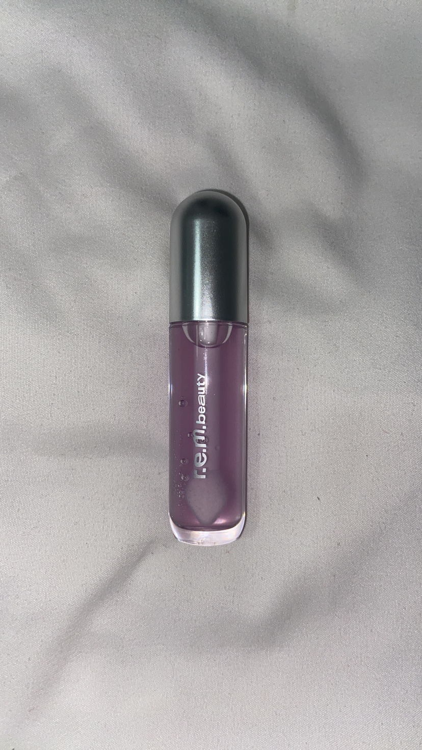 r.e.m. beauty essential drip lip oil shade lavender kiss image indicator(2)