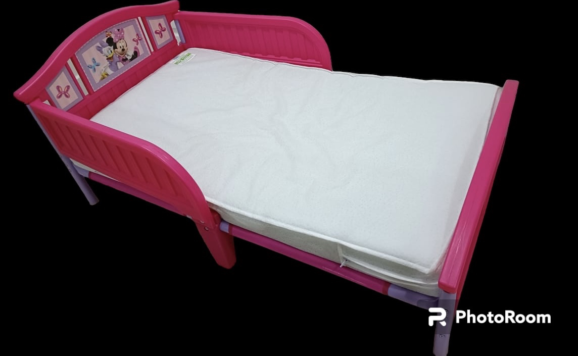 Kids bed and mattress