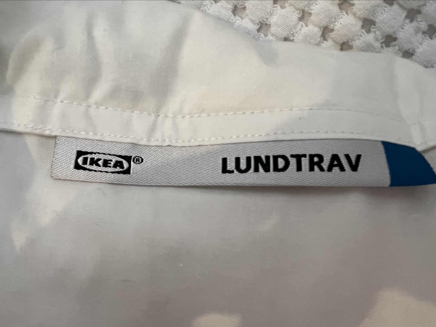 IKEA LUNDTRAV Queen Pillow high image indicator(3)