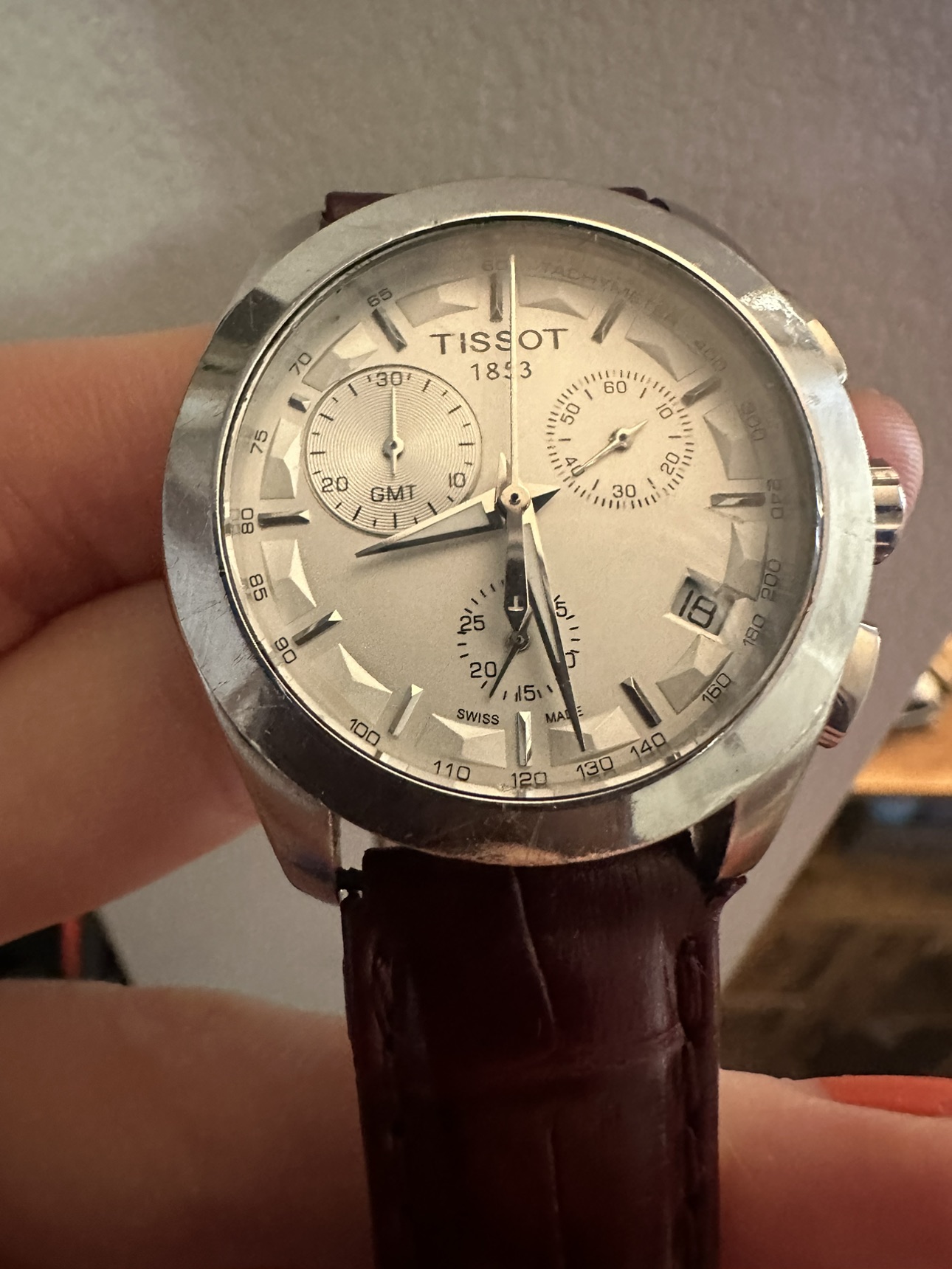 Tissot watch for women image indicator(3)