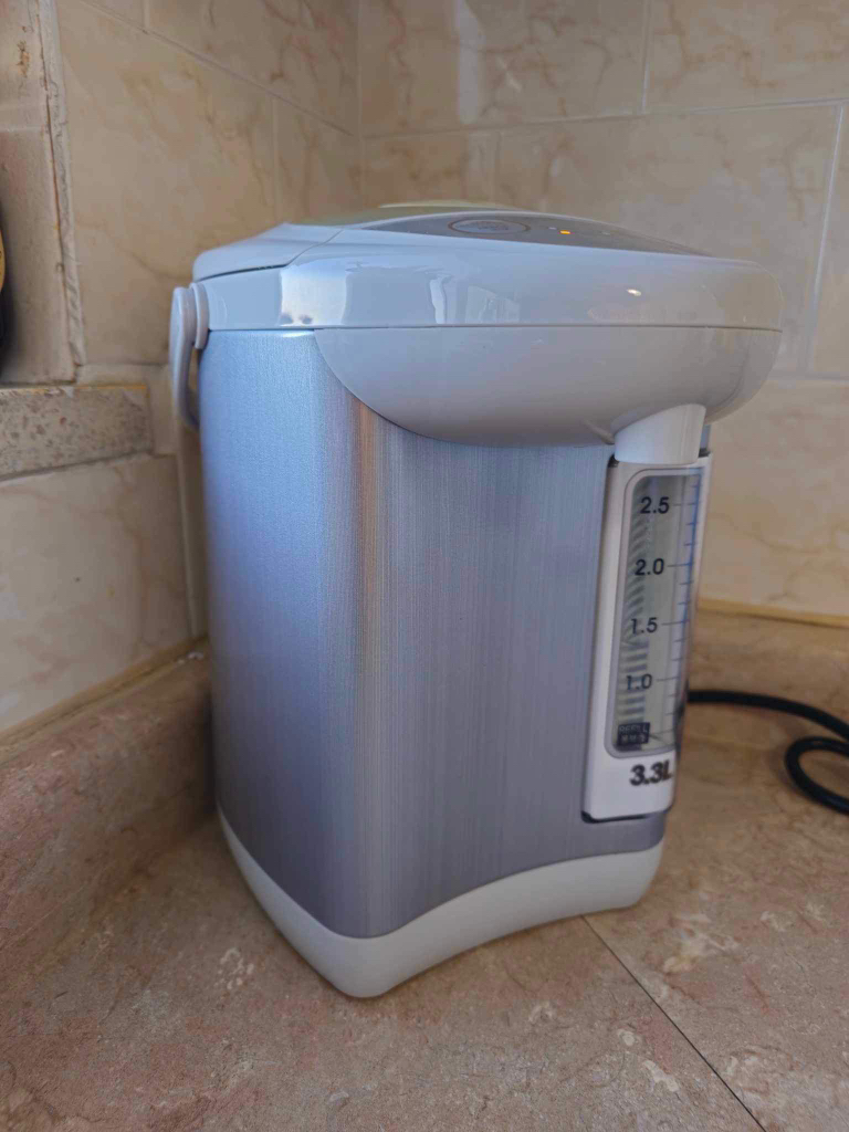 Hot Water Diapenser thumbnail