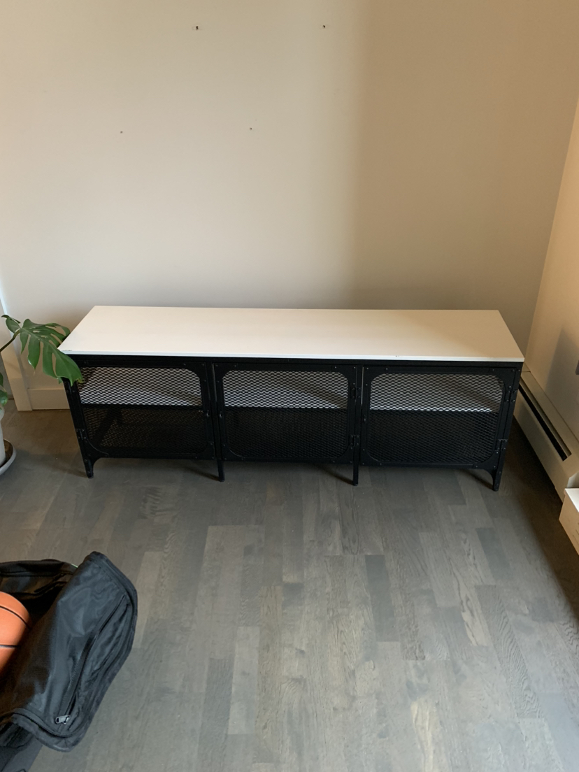 Tv unit