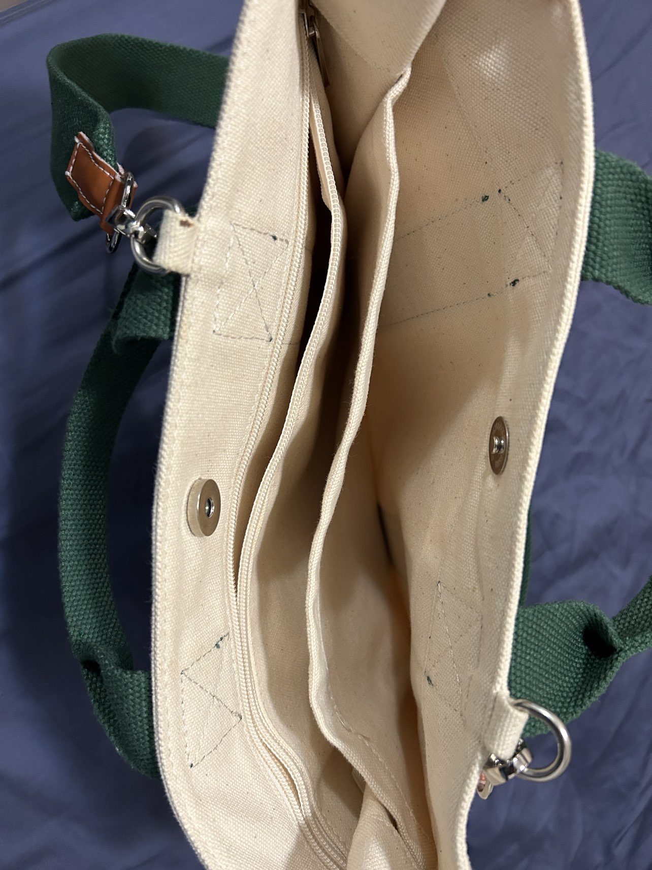 Crossbody bag for school/work image indicator(2)