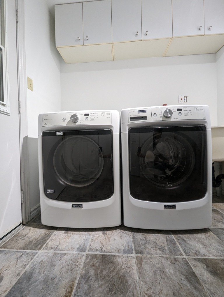 Selling Washer and Dryer image indicator(2)