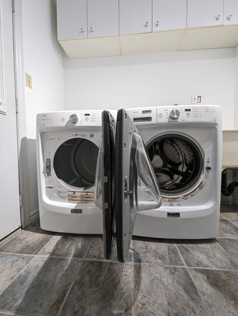 Selling Washer and Dryer image indicator(3)