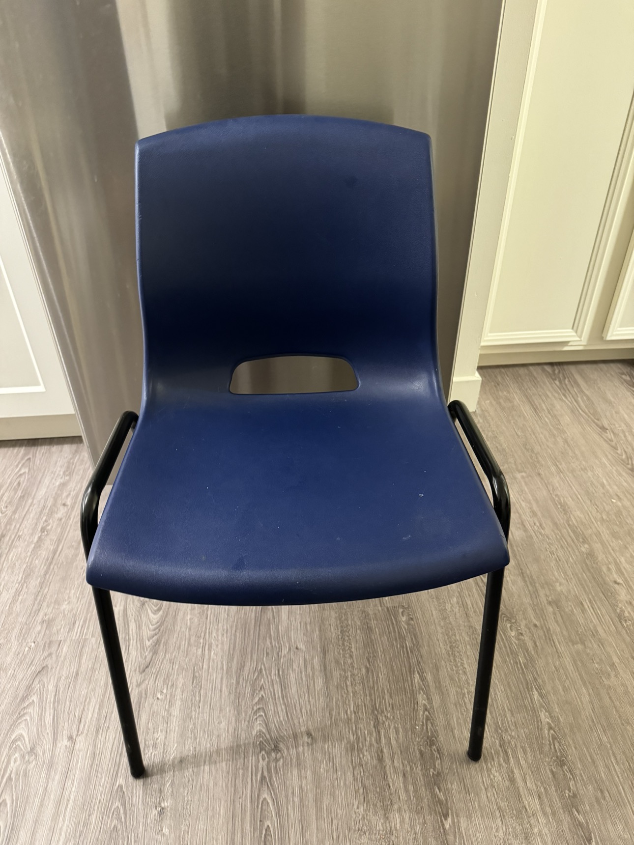 Chair - photo 2