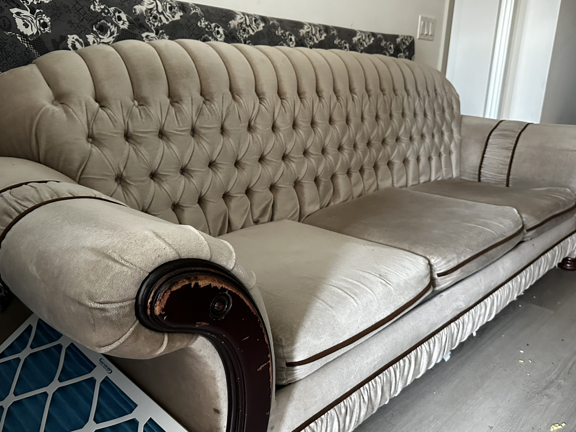 3 seater Sofa thumbnail