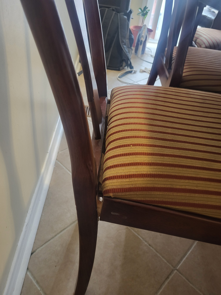 Dining table - photo 5