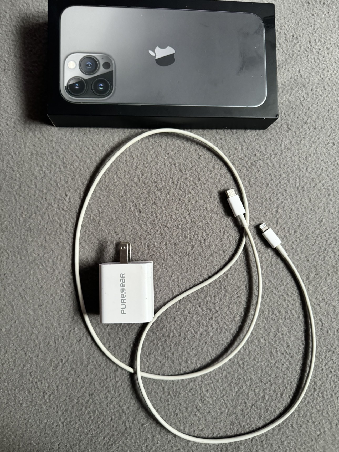 iPhone 13 Pro Max - photo 4