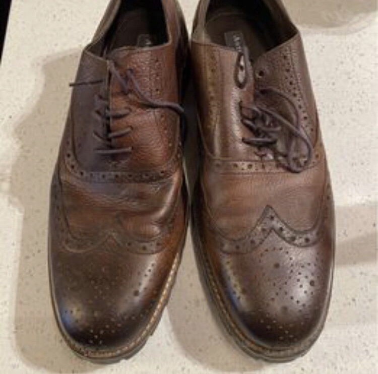 🥕D7- NEW Unused Aston Grey size 11. Wrong size, never worn. image indicator(4)