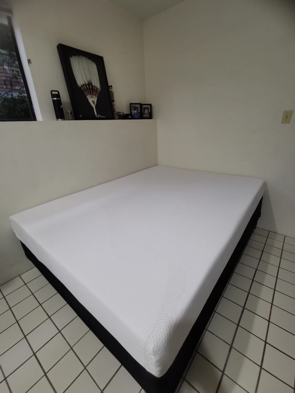 Queen bed - photo 2