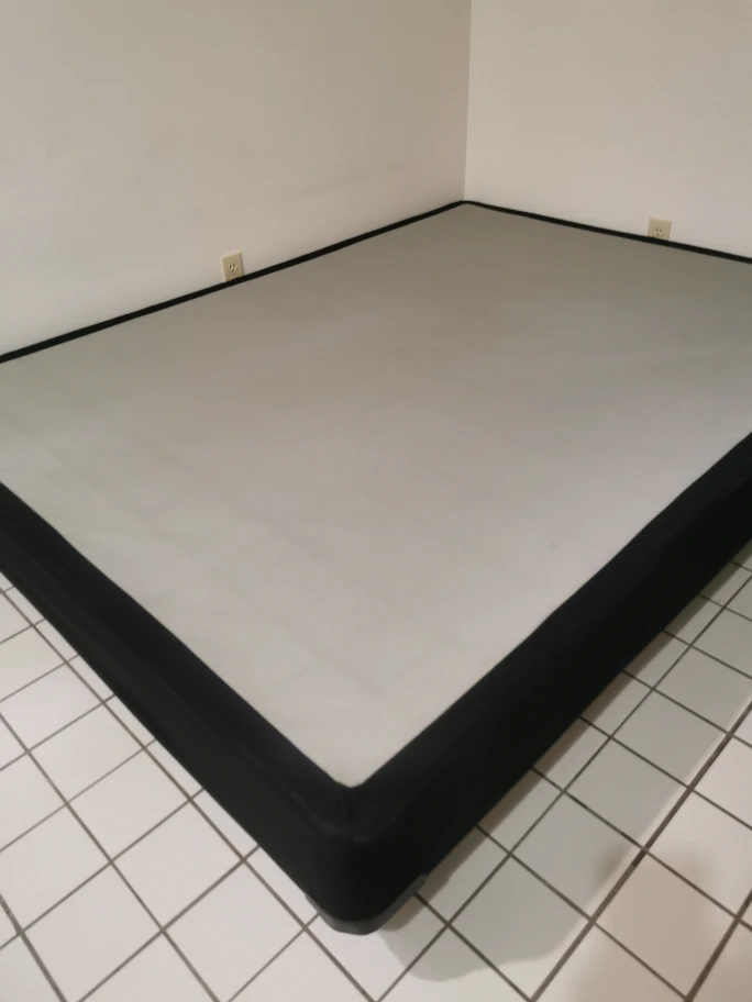 Queen bed - photo 3