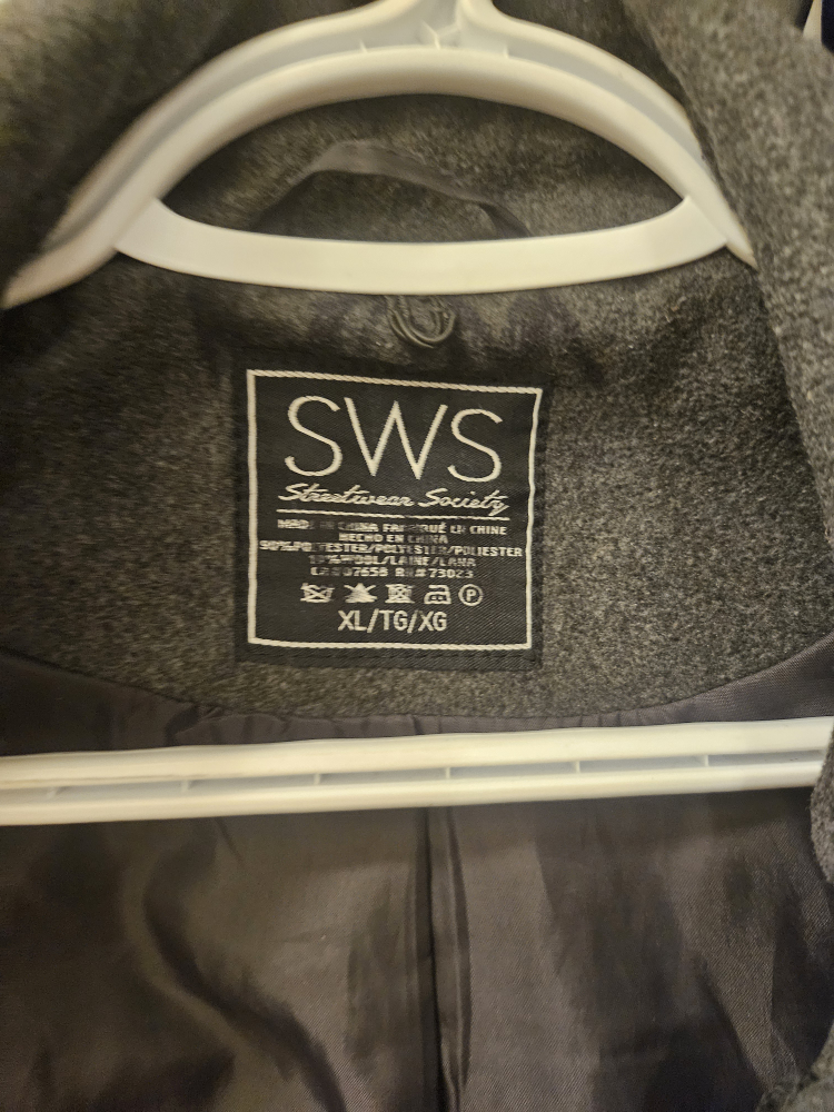 Sweater XL #freecycle image indicator(3)