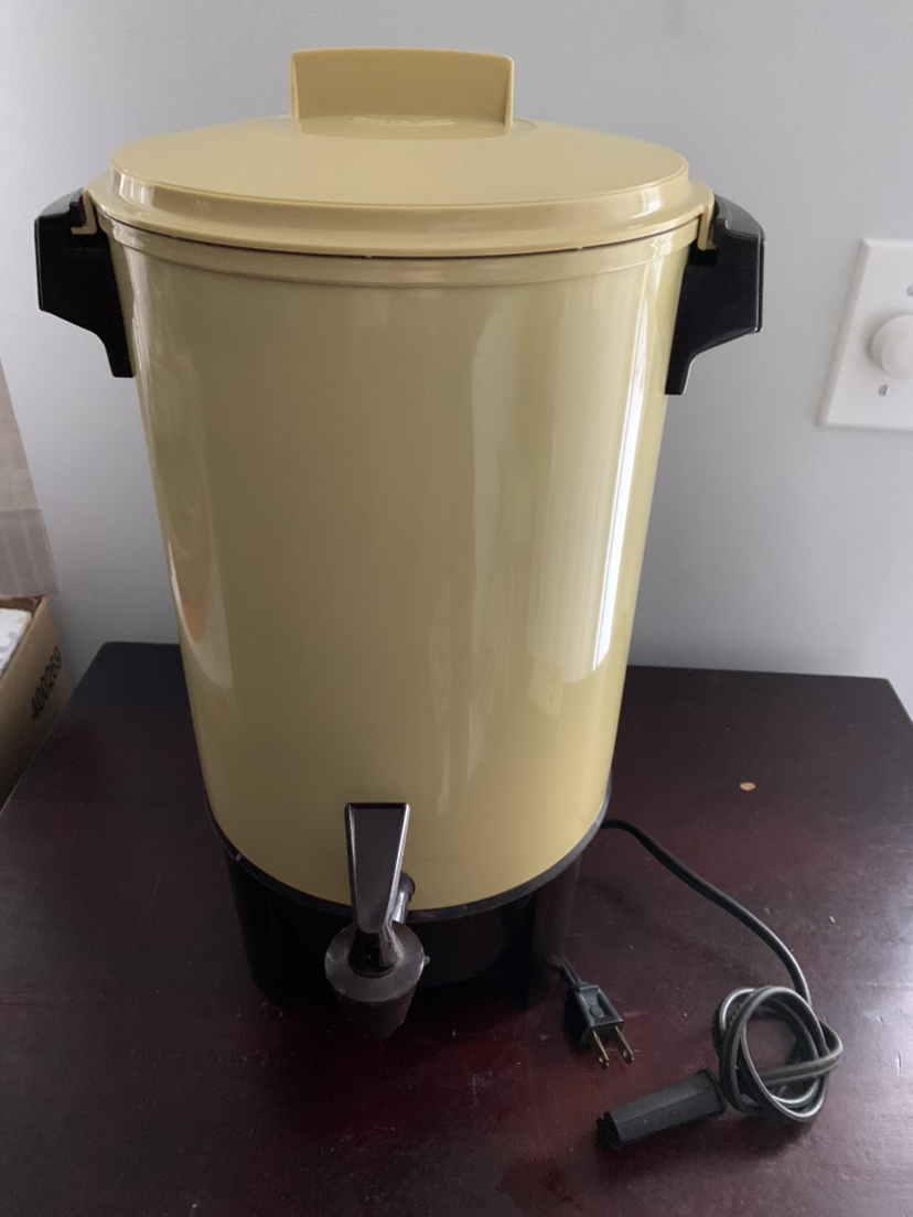 🍁 Coffee Urn Vintage