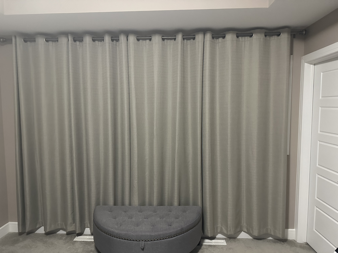 Blackout CURTAINS- Thick and great quality ones
