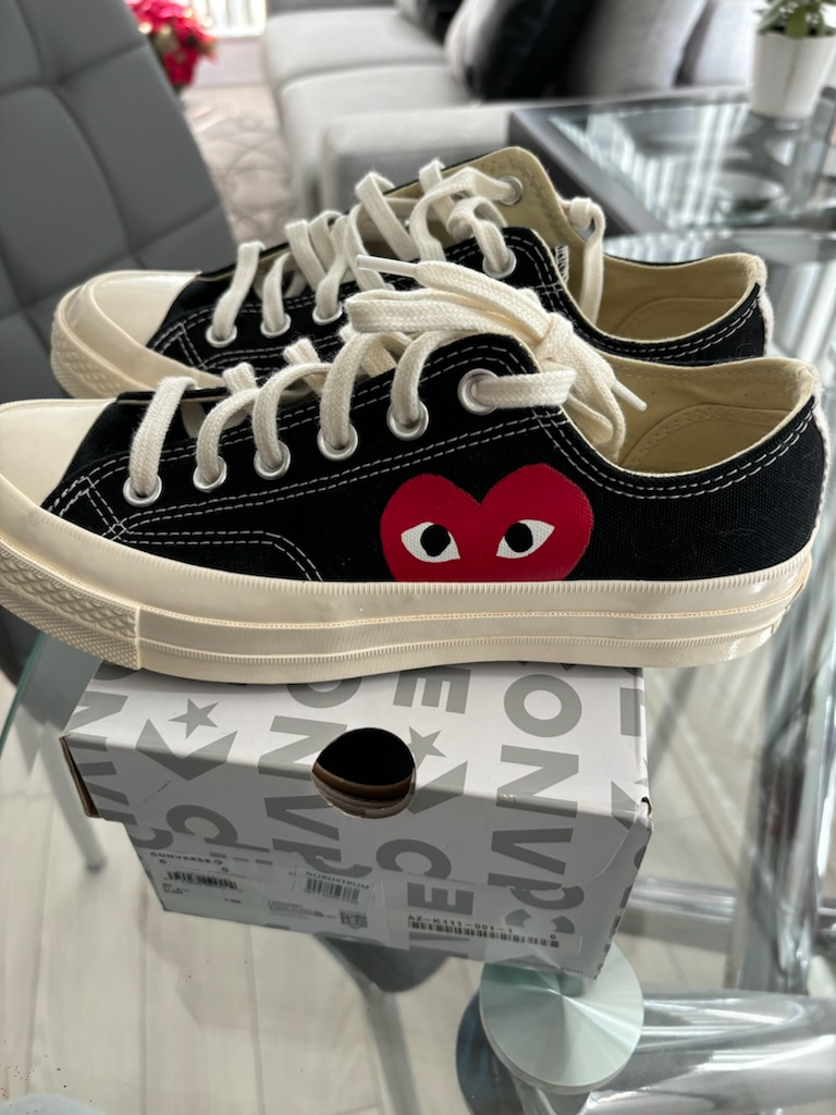 Commes des Garçons (CDG) Converse (Size 8)