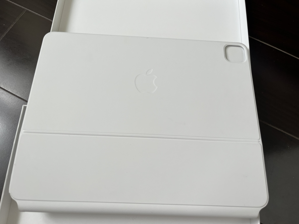 apple magic keyboard for iPad pro 12.9 in canada 5th generation - photo 2