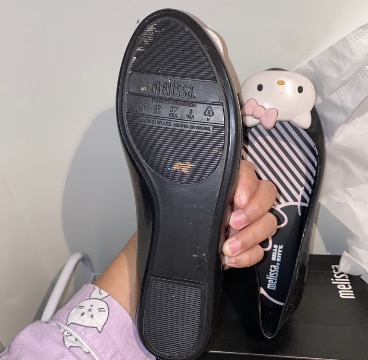 Melissa hello kitty flats image indicator(2)