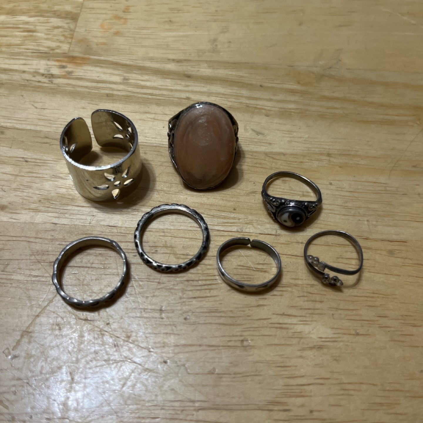 Rings assorted sizes thumbnail