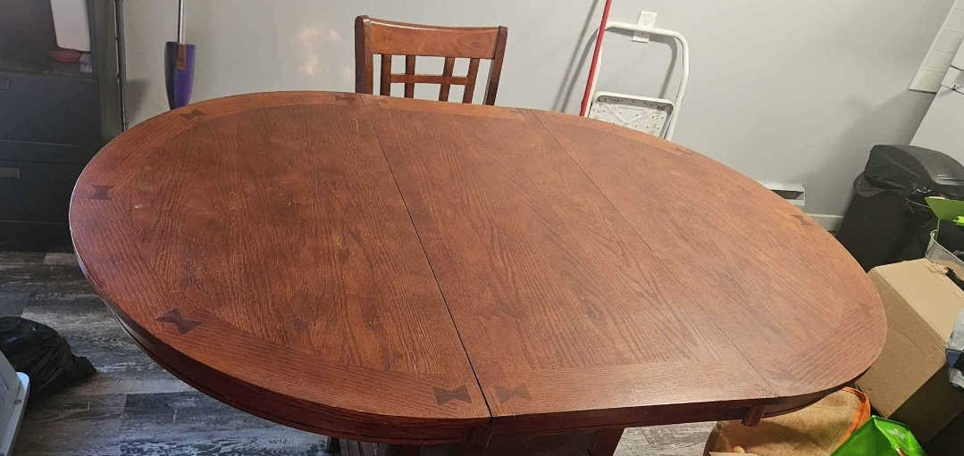 Need gone ASAP! moving soon. Tall kitchen table set w/ 4 chairs - photo 3