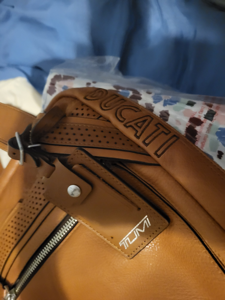 Tumi crossbody leather bag 🏈 <Unisex> - photo 3