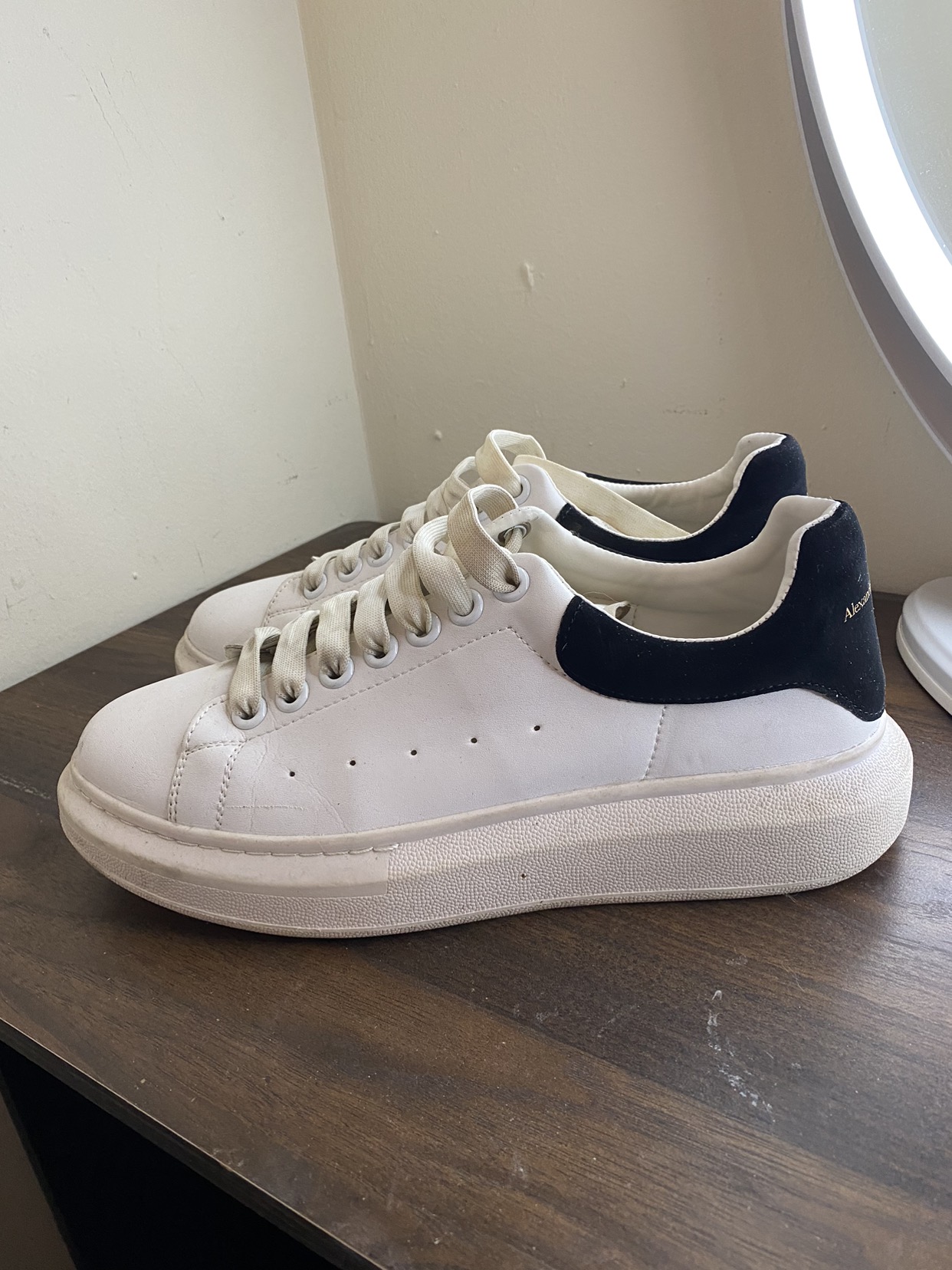 Alexander McQueen used sneakers - photo 2