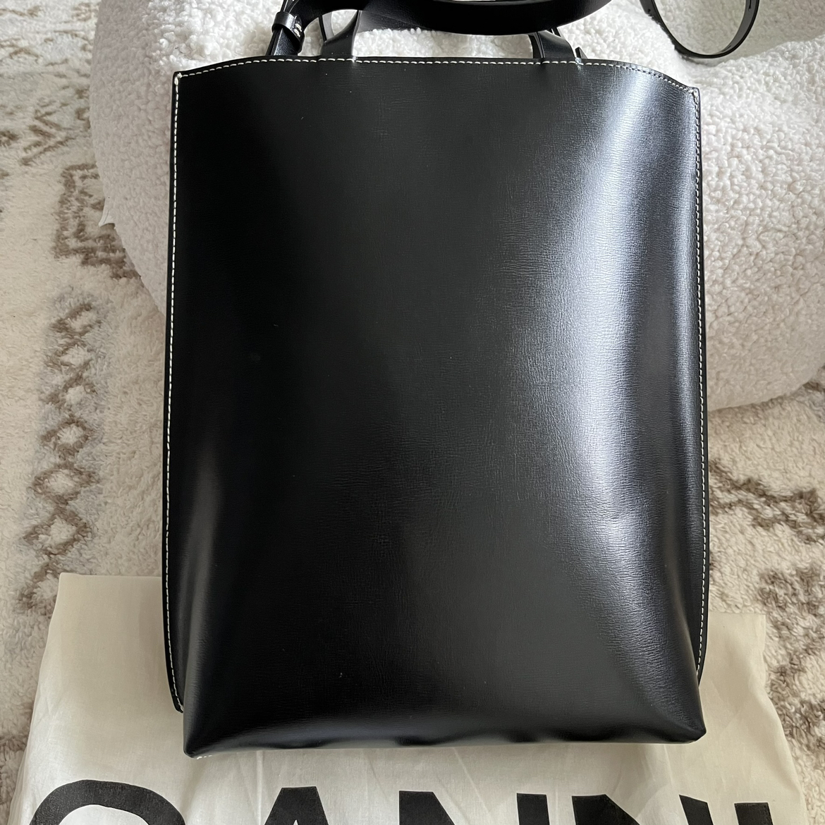 Ganni Leather Medium Banner Tote Bag - photo 4