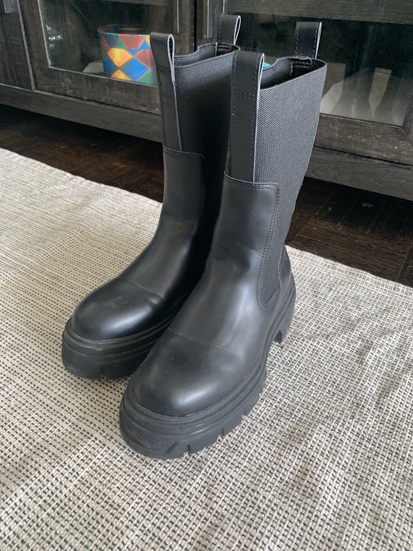 Long boots